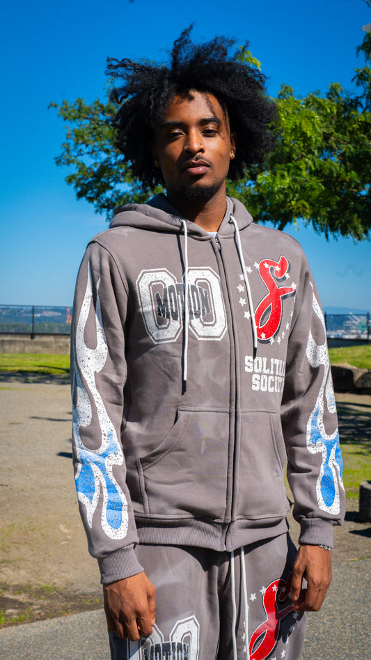 GREY SWEATSUIT